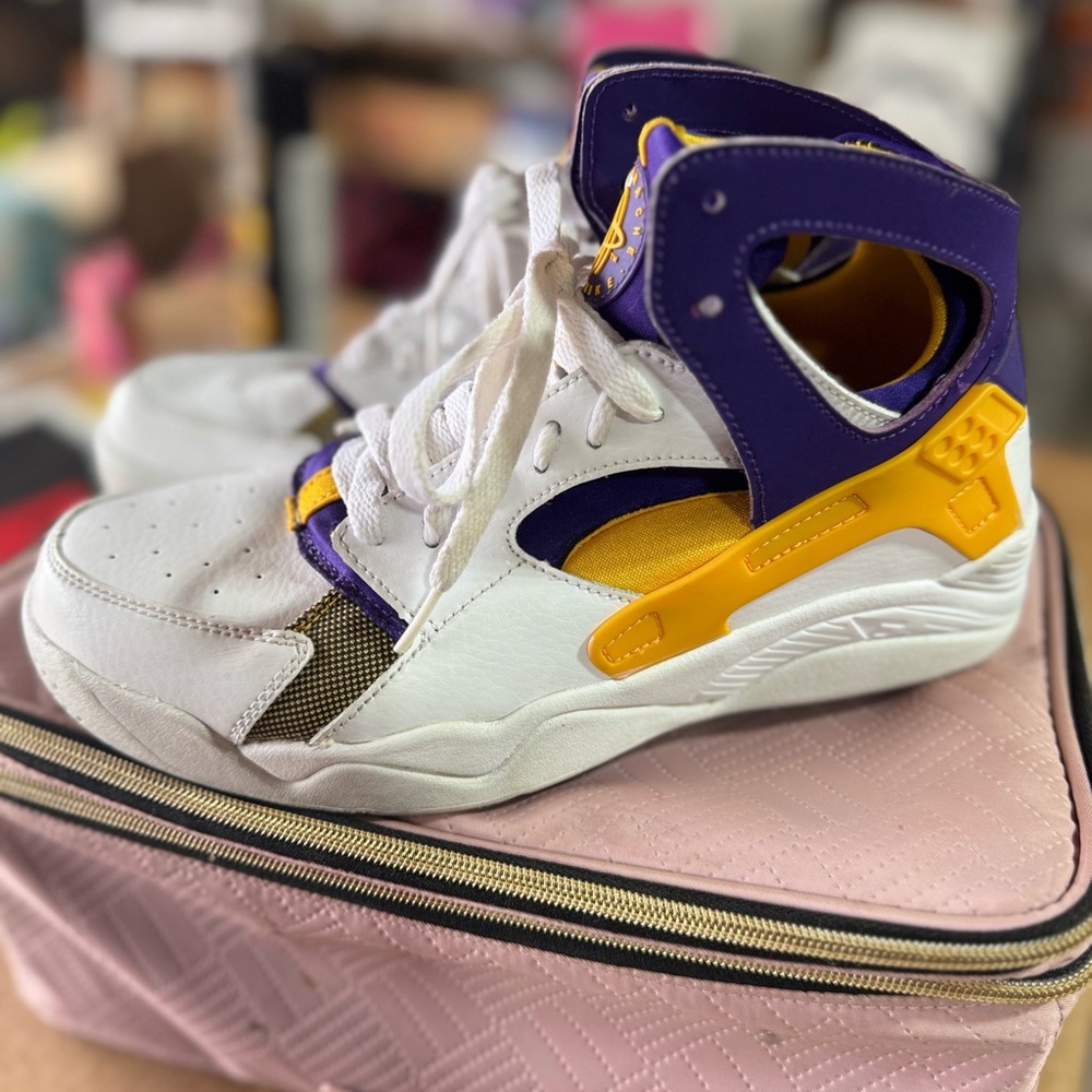 NIKE AIR FLIGHT Huarache KOBE BRYANT LAKERS Rare Koberache…